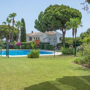https://beach-apartment-las-acacias-torrenueva.1costadelsol.com