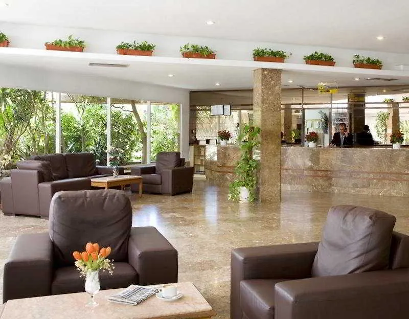 Hotel Hm Martinique Magalluf 4*,